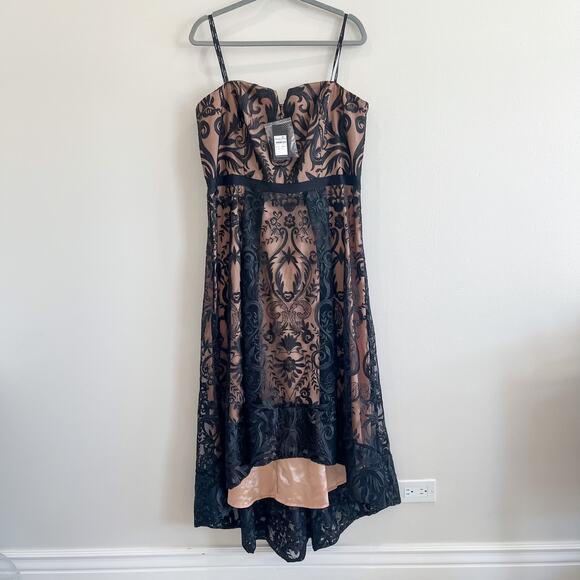 NWT Size 16 City Chic Embroidered Attraction Dress - Picture 2 of 4